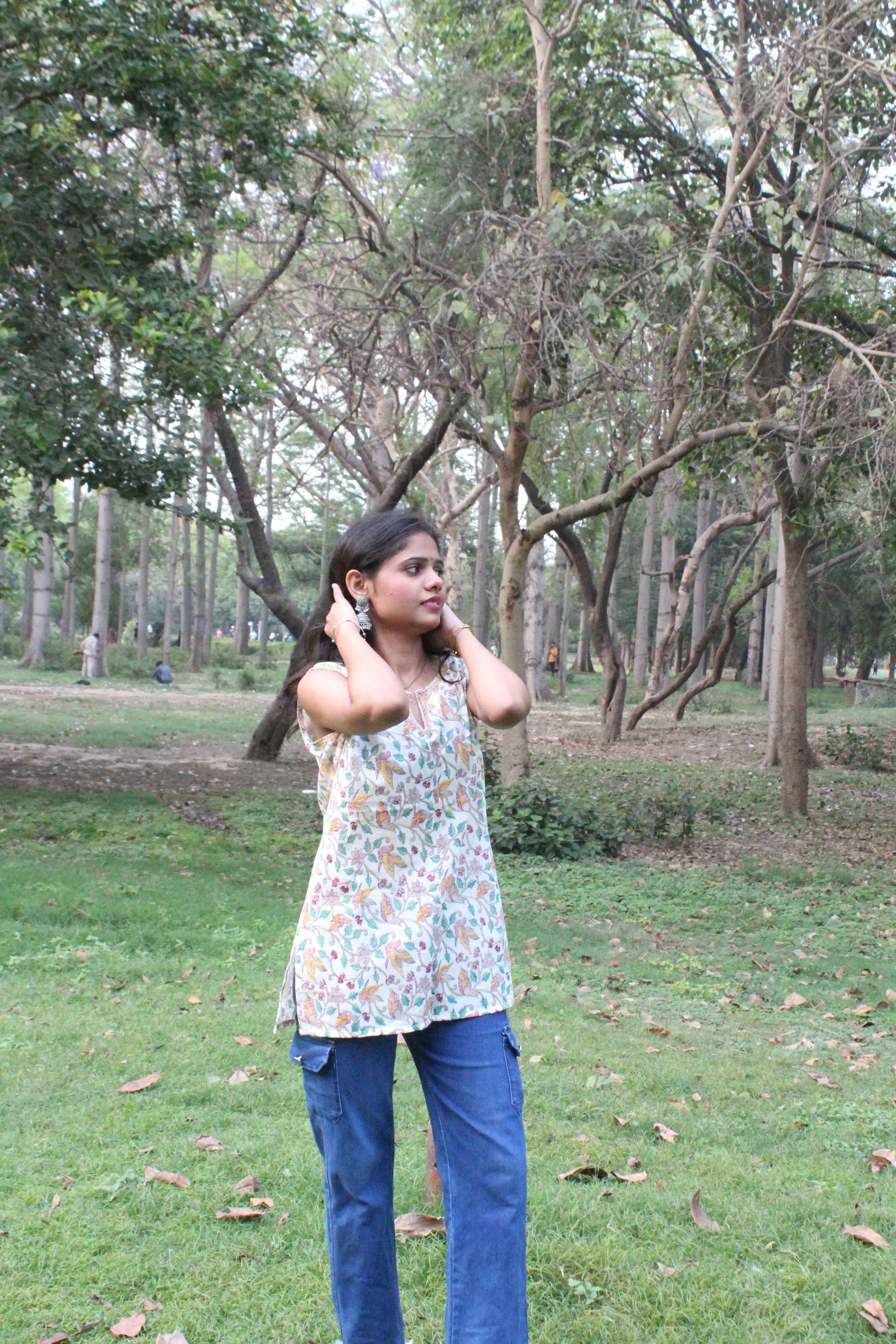 Birdsong Garden Sleeveless Kurti